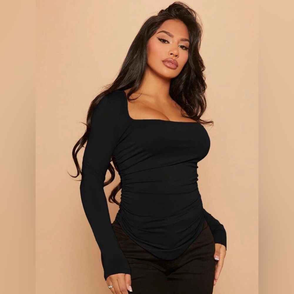 COPY - Cute long sleeved top